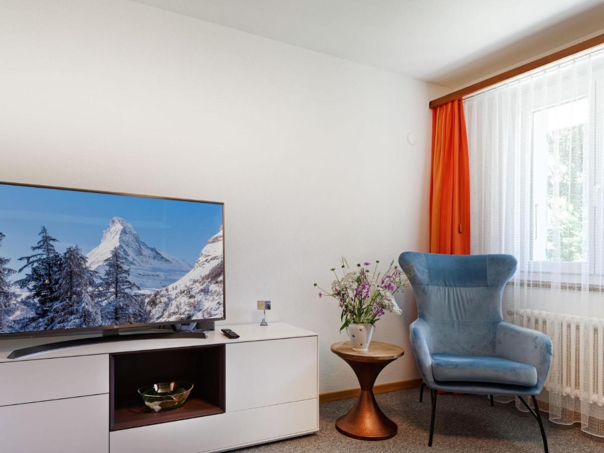 Apartment Hubertus-1 By Interhome ツェルマット エクステリア 写真